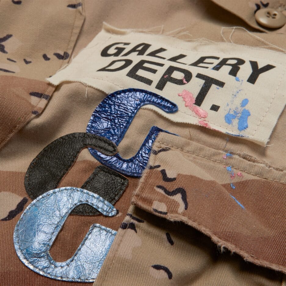 G PATCH CHOCOLATE CHIP GALLERY DEPT CAMO CARGO SHORTS