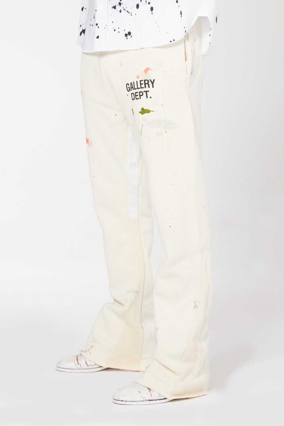 GALLERY DEPT PAINTED FLARE SWEATPANTS